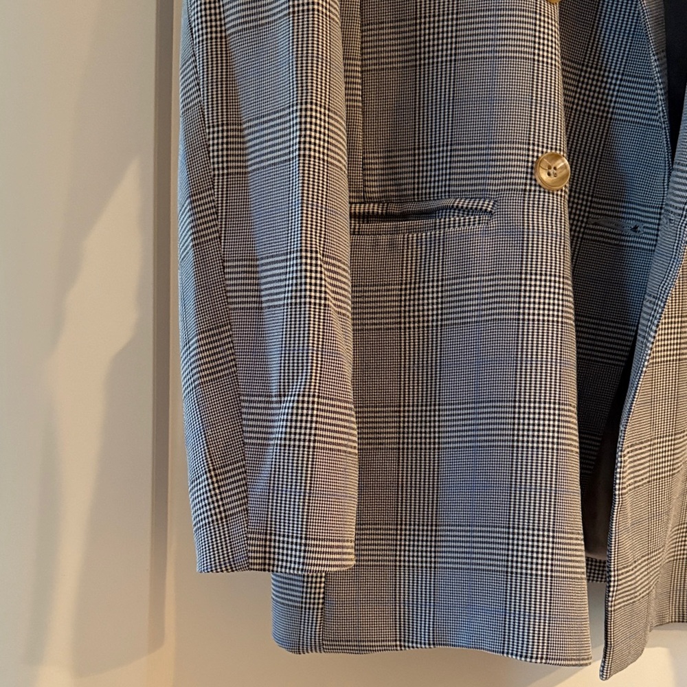 Know One Cares Grey Plaid Oversized Blazer Double Breasted - Size Small - Picture 6 of 7